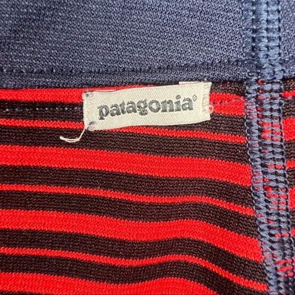 PATAGONIA Capilene 1 Base Layer Legging Pants, Red and Navy Stripes, Size Large - Picture 3 of 4